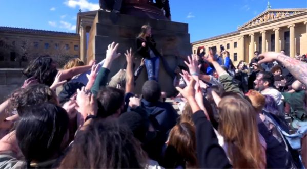 Attaque de zombies à Chicago !