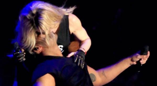 Madonna embrasse Drake à pleine bouche à Coachella !
