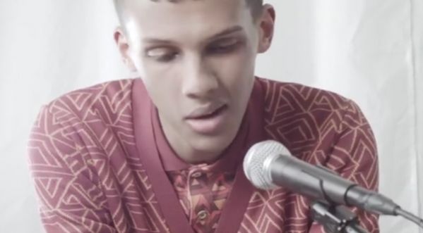 Nouvelle interprétation du tube « Formidable » fait par Stromae pour Vogue !