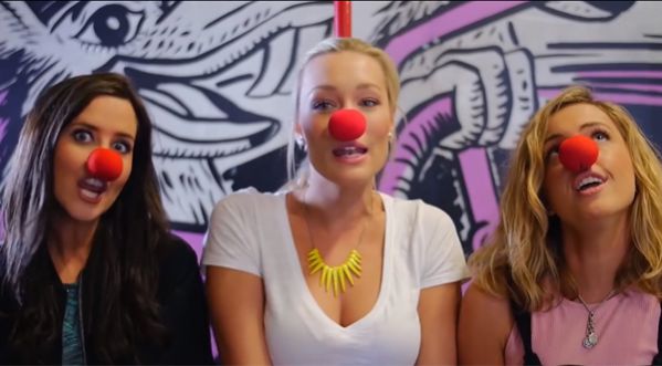 Fun : Le trio infernal SketchShe sur Don’T Stop Me Now de Queen !
