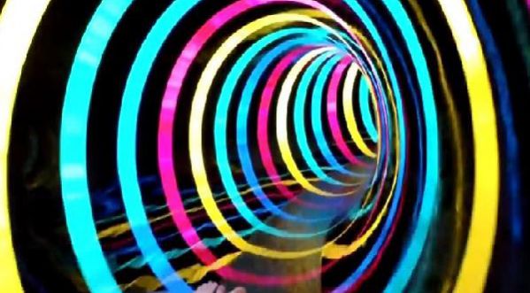 Toboggan aquatique disco !