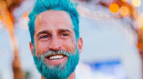 La mode des cheveux colorés pour les hommes !