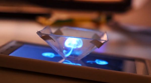 Hologramme 3D avec un iphone, c’est possible !