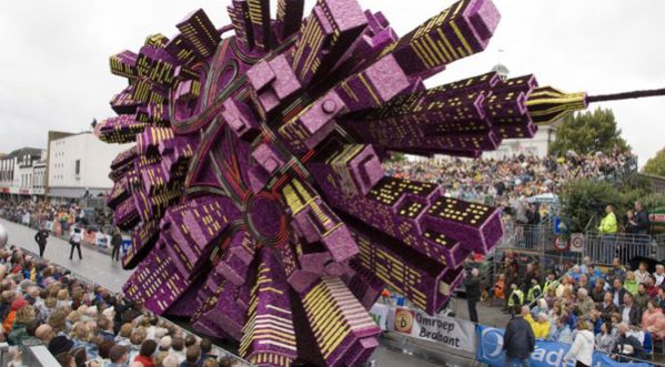 A votre avis, en quoi sont construites ces immenses statues ?