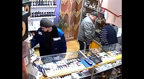 Un voleur quelque peu surprenant