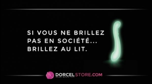 Des nouvelles pubs originales pour un sextoy phosphorescent !