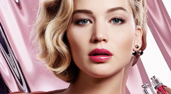 Jennifer Lawrence pose pour Dior !