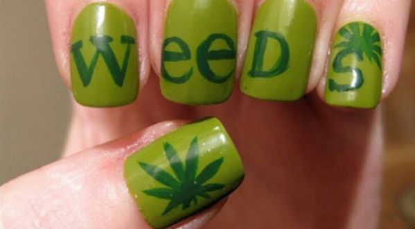 Tendance WTF : Le Weed Nail Art !