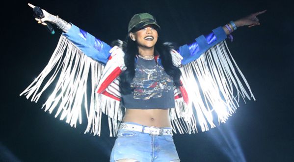 Rihanna nous montre comment danser sur son nouveau titre
