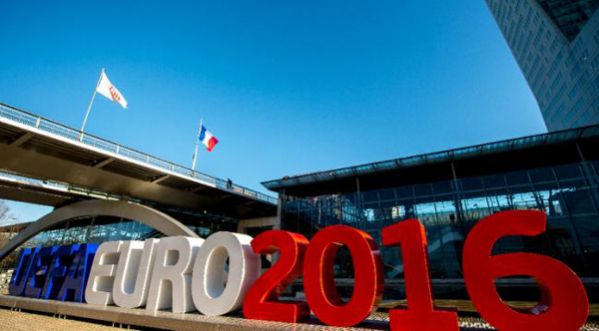 Ouverture de la fan zone de l’Euro à Paris : un concert gratuit à ne pas manquer !