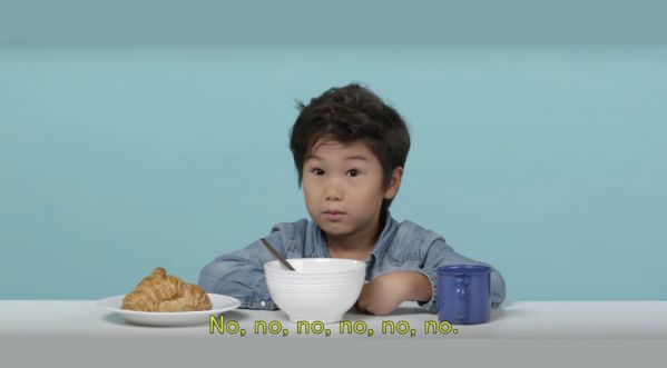 American Kids Try : Quand des enfants goûtent la cuisine française!