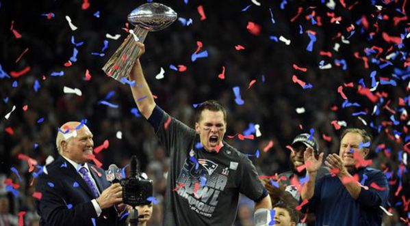 Super Bowl 2017: La victoire revient aux Patriots de New England!