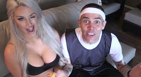 Tittie trick shots 2 : Le basketball revisité par Steve-O