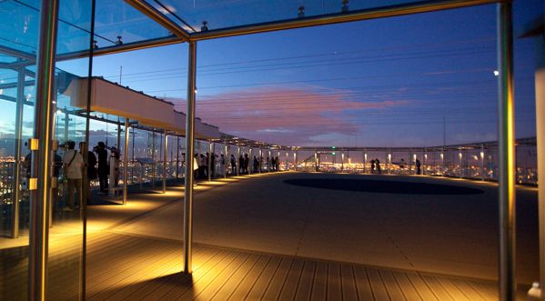 Viens retrouver DJ Michael Canitrot sur le rooftop de la Tour Montparnasse pour fêter la fête nationale