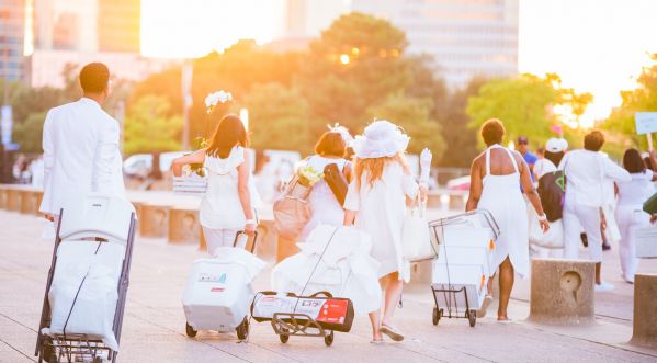 Le Dîner en Blanc à Paris fête ses 30 ans