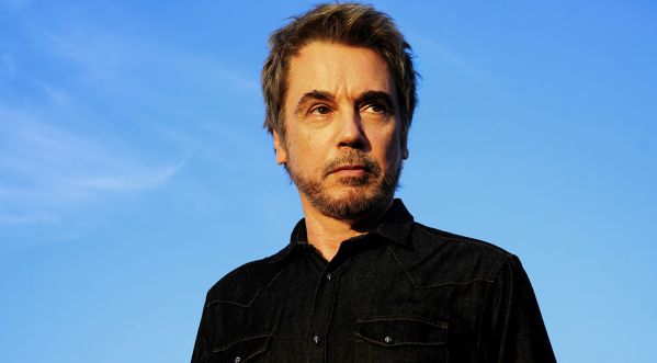 Jean-Michel Jarre fête ses 50 ans de Musique avec le projet Planet Jarre