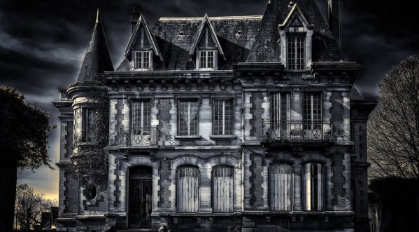 Halloween : Une maison de l’horreur réalisée à Aubrives ! (vidéo)