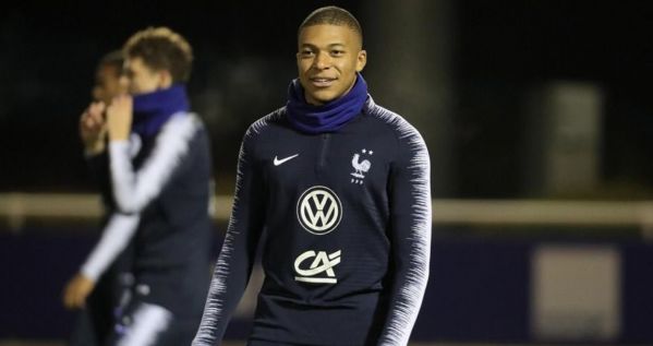 Kylian Mbappé : Le footballeur se place à la troisième place dans le classement des français les plus influents !