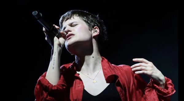 Fusillade de Strasbourg : Christine and the Queens annule son concert ce jour