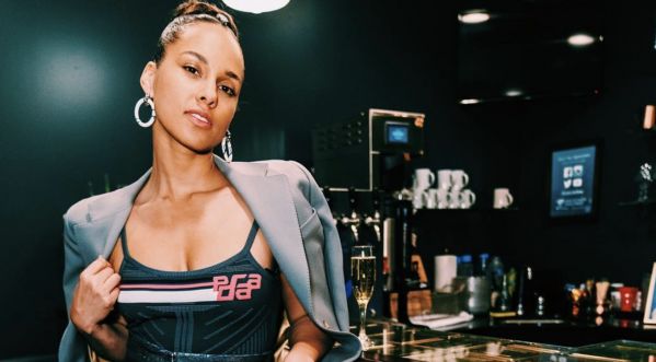 Alicia Keys : L’artiste a bluffé le public lors des Grammy Awards !