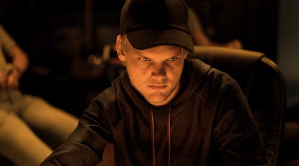 Avicii : le premier titre « SOS » de l’album posthume, révélé !