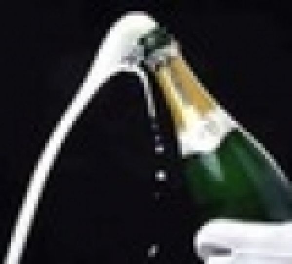 Un hôtel de luxe Londonien lance une carte des bains de Champagne