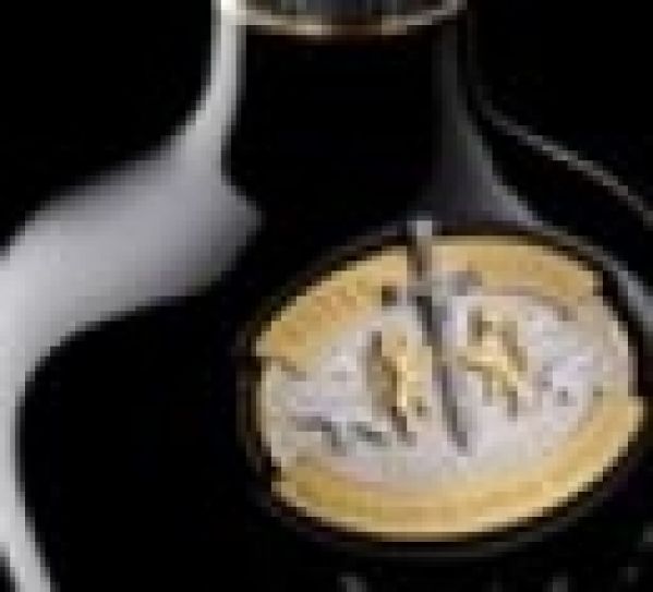 Une bouteille de whisky à 200.000 euros en vente à Paris