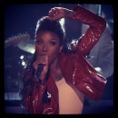 Brandy répète pour son nouveau clip  » Put It Down ».