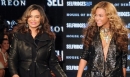 Beyoncé et sa maman Tina, main dans la main POUR OBAMA!