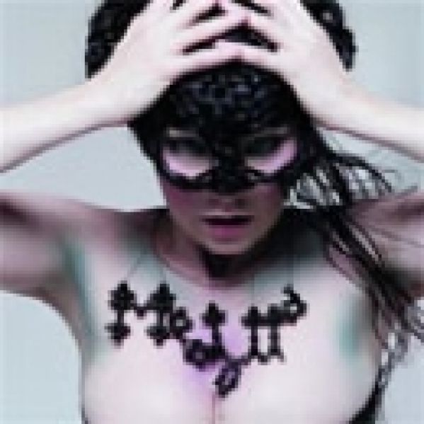 Björk tient sa berceuse