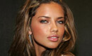 Un premier bébé pour la top Adriana Lima !