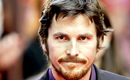 Christian Bale pète les plombs !!