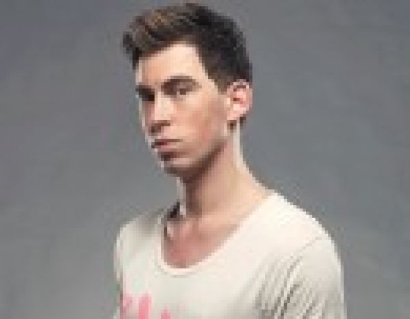 Hardwell veut de l’acoustique !