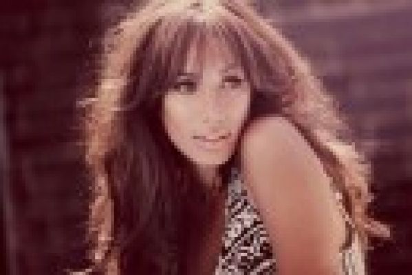 Leona Lewis cherche remixeurs !