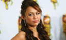 Miley Cyrus shakes her body !