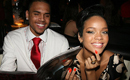 Chris Brown la trompait avec un mannequin, elle se trouve un nouveau mec !