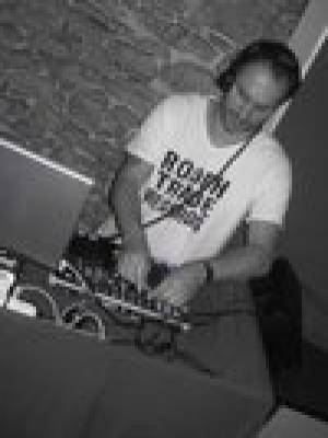 -= Dj PACO (Open House – Golden 80’s) @ Discothèque Le Théâtre =-