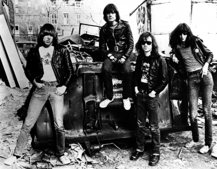 TODOS SOMOS RAMONES