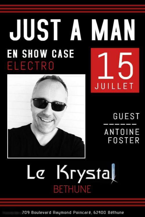 Just a Man en Showcase