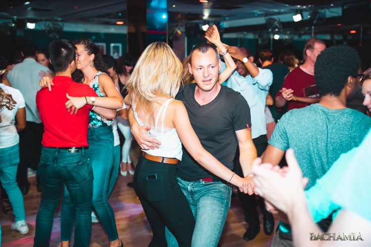 Bachamia soirée bachata et zouk brésilien Samedi 26 octobre 2019