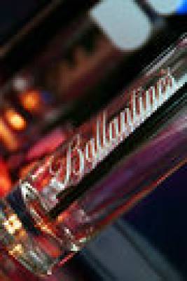BALLANTINE’S by NIGHT