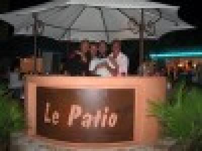 patio lounge Bar