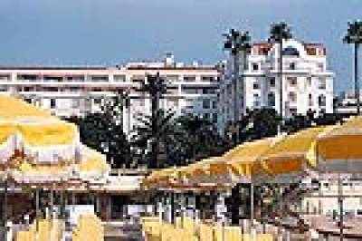 CAHIER DU CINEMA – Plage du Majestic