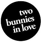 Two Bunnies in Love – Papillons De Nuit