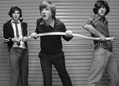 Two Door Cinema Club – La Route du Rock