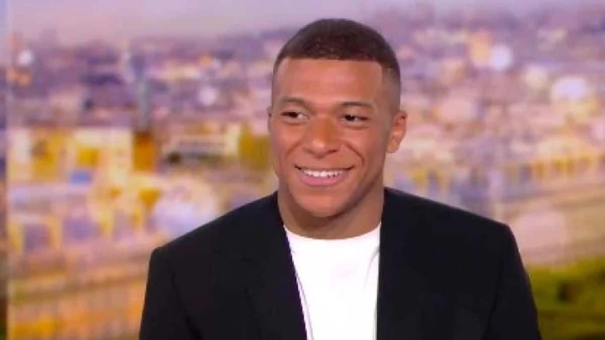 Kylian Mbappé vit dans un appart de luxe en plein Paris et débourse zéro euro !