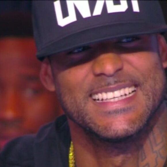 Booba humilie Mouloud Achour après son bide dans Clique !