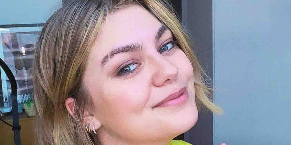 Louane très touchée par le succès de ses concerts à Paris !