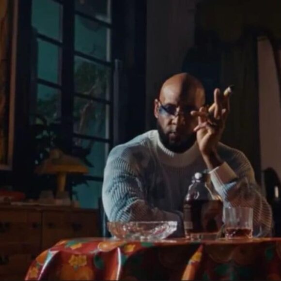 Booba et sa protégée KRN sortent le clip de l'été !