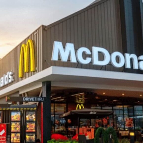 McDonald’s elle pète les plombs en voyant l'état déplorable de ce restaurant !